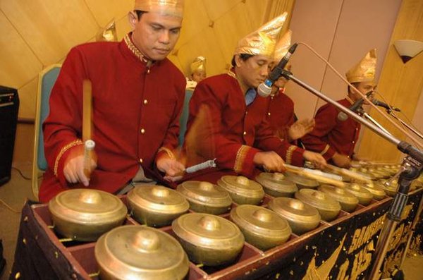 Musik Tradisional  Indonesian Culture Heritage
